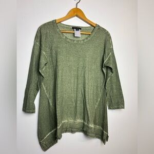 Tribal Tunic Top Blouse M Women Lagenlook Minimalist Soft Comfortable Crew Neck